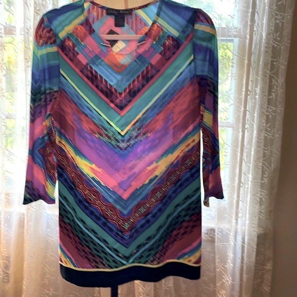 Dress, fun bright multi colored with long sleeves. - Picture 1 of 4